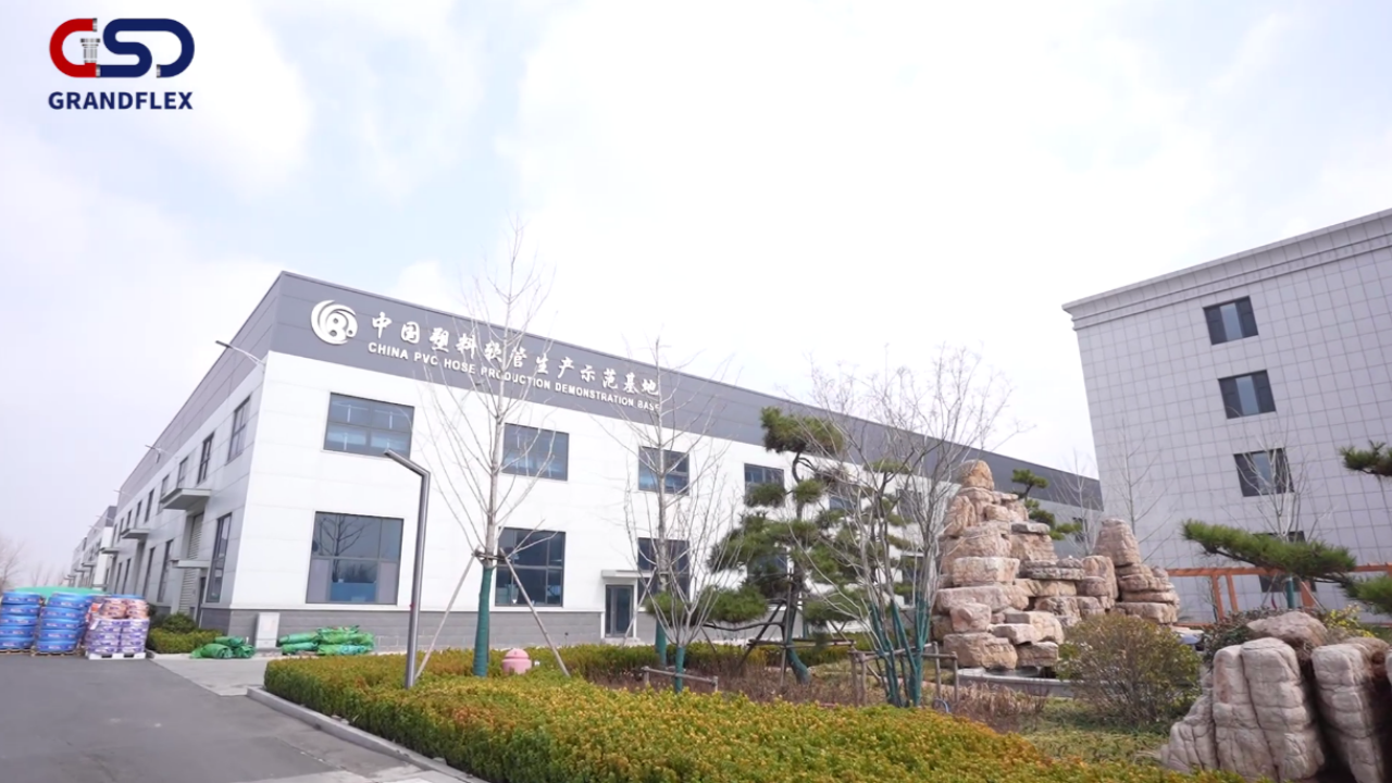 ໂຮງງານຜະລິດ | ການຜະລິດມາດຕະຖານ, ການສ້າງທໍ່ PVC ທີ່ມີຄຸນນະພາບສູງ